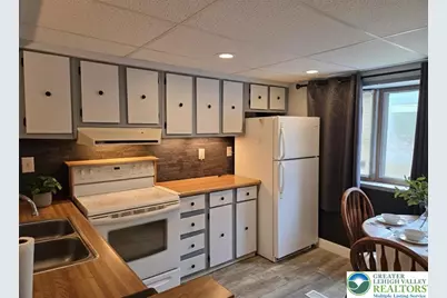 6337 Nisbet Court, Washington Township, PA 18080 - Photo 45