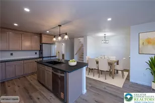 111 Main St, Glendon Boro, PA 18042 - Photo 3