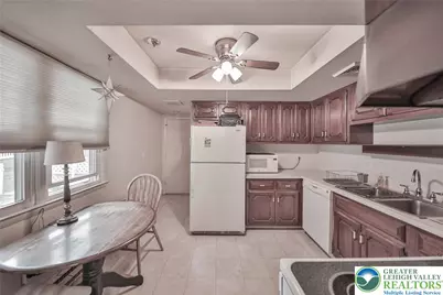 133 Brentwood, Palmer Twp, PA 18045 - Photo 7