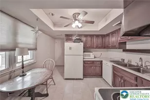 133 Brentwood, Palmer Twp, PA 18045 - Photo 7