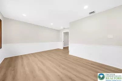 635 Berger Street, Salisbury Township, PA 18049 - Photo 5