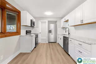 635 Berger St, Salisbury Township, PA 18049 - Photo 9