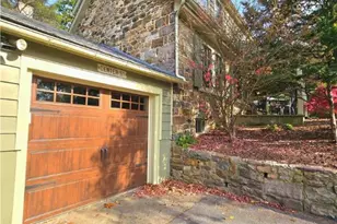 105 Pine Top Trail, Bethlehem City, PA 18017 - Photo 3