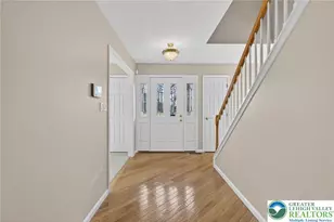 4748 York Dr, Orefield, PA 18069 - Photo 3