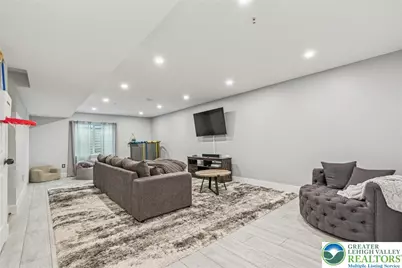 2128 Danville, Upper Hanover Twp, PA 18073 - Photo 21