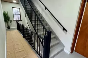 25 W Ridge St, Lansford, PA 18232 - Photo 9