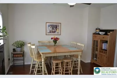 6072 Valley Forge Drive, Upper Saucon Township, PA 18036 - Photo 9