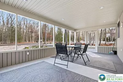 20 Pool Drive, Penn Forrest, PA 18229 - Photo 5