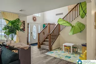 2127 Warwick Cir, Coolbaugh Twp, PA 18466 - Photo 5