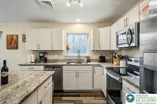 2127 Warwick Cir, Coolbaugh Twp, PA 18466 - Photo 17