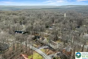 2127 Warwick Cir, Coolbaugh Twp, PA 18466 - Photo 41