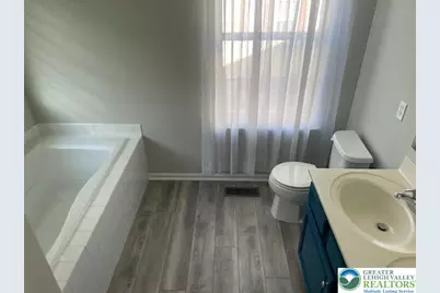 6814 Hunt Drive, Macungie Boro, PA 18062 - Photo 11