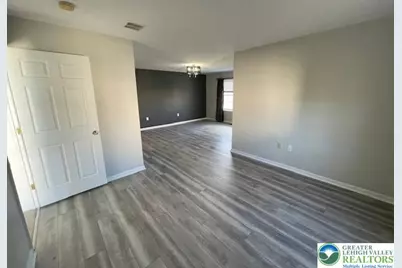 6814 Hunt Drive, Macungie Boro, PA 18062 - Photo 13