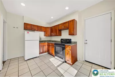 739 N Hazel Street, Allentown City, PA 18102 - Photo 13