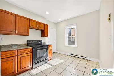 739 N Hazel Street, Allentown City, PA 18102 - Photo 15