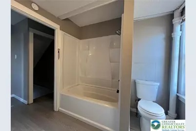 2404 S 4th Street, Allentown City, PA 18103 - Photo 17