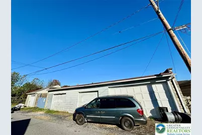 137 E Nesquehoning Street, Easton, PA 18042 - Photo 13