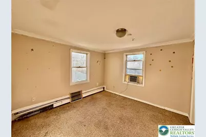 137 E Nesquehoning Street, Easton, PA 18042 - Photo 7