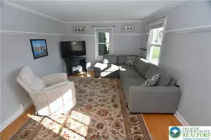 915 Birch Rd, Hellertown Boro, PA 18055 - Photo 3