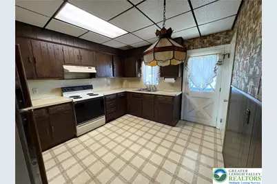 61 W Union Boulevard, Bethlehem City, PA 18018 - Photo 9