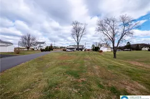 4441 Lehigh Dr, Lehigh Township, PA 18088 - Photo 29