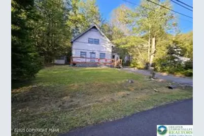 222 Nadine Boulevard, Coolbaugh Twp, PA 18346 - Photo 1