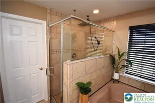 1220 Jane Ln, Pen Argyl Boro, PA 18072 - Photo 35