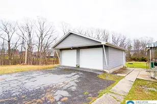 17 Mahoning Dr E, Lehighton Boro, PA 18235 - Photo 9