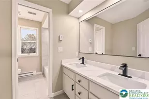 2243 Oakwood Ct, Lowhill Twp, PA 18051 - Photo 37