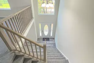 196 Dogwood Ln, Polk Twp, PA 18058 - Photo 3