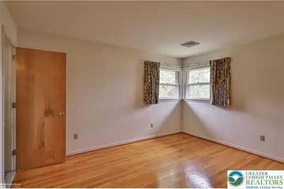 1327 Cobbler Lane, Upper Macungie Township, PA 18104 - Photo 31