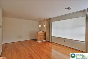 1327 Cobbler Ln, Upper Macungie Township, PA 18104 - Photo 9