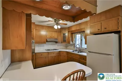 1327 Cobbler Lane, Upper Macungie Township, PA 18104 - Photo 19