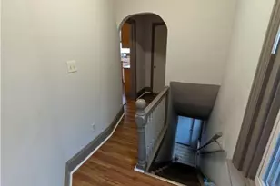 426 Carlton Ave, Bethlehem City, PA 18015 - Photo 3