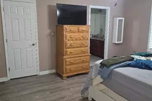 1206 Shiloh Rd, Lower Macungie Twp, PA 18106 - Photo 5