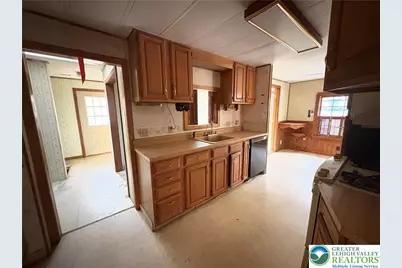 1433 Deerpath Drive, Lehigh Township, PA 18088 - Photo 23