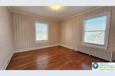 1936 Kemmerer Street, Bethlehem City, PA 18017 - Photo 17