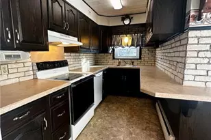 117 N 4th St, Lehighton Boro, PA 18235 - Photo 9