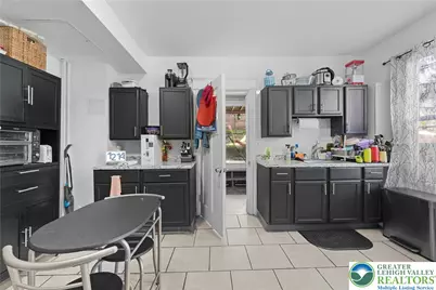 644 William, Bethlehem City, PA 18015 - Photo 7