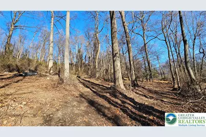 4057 Sherry Hill Road, Lower Saucon Township, PA 18055 - Photo 9