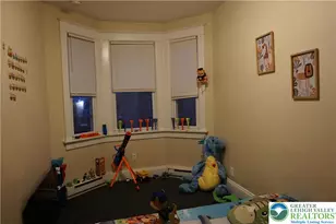 156 W Nesquehoning St, Easton, PA 18042 - Photo 9