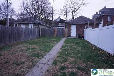 156 W Nesquehoning Street, Easton, PA 18042 - Photo 5