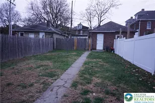 156 W Nesquehoning St, Easton, PA 18042 - Photo 5