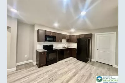 216 Penn Street #3, Bath Boro, PA 18014 - Photo 3