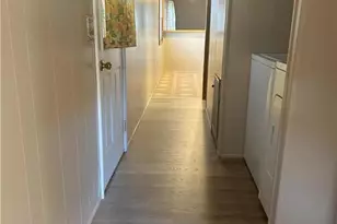 6 Indian Trail, Wind Gap Boro, PA 18091 - Photo 9