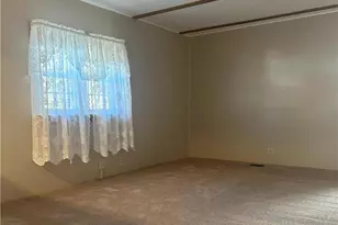 6 Indian Trail, Wind Gap Boro, PA 18091 - Photo 5