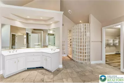 6126 Palomino Drive, Upper Macungie Township, PA 18106 - Photo 35