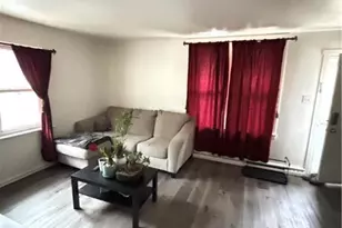 4731 Vera Cruz Rd, Emmaus Boro, PA 18049 - Photo 5