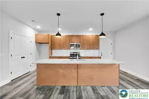 6 W 1st St, Northampton Boro, PA 18067 - Photo 9