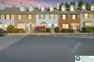 116 Eaglesmere Cir, East Stroudsburg, PA 18301 - Photo 5